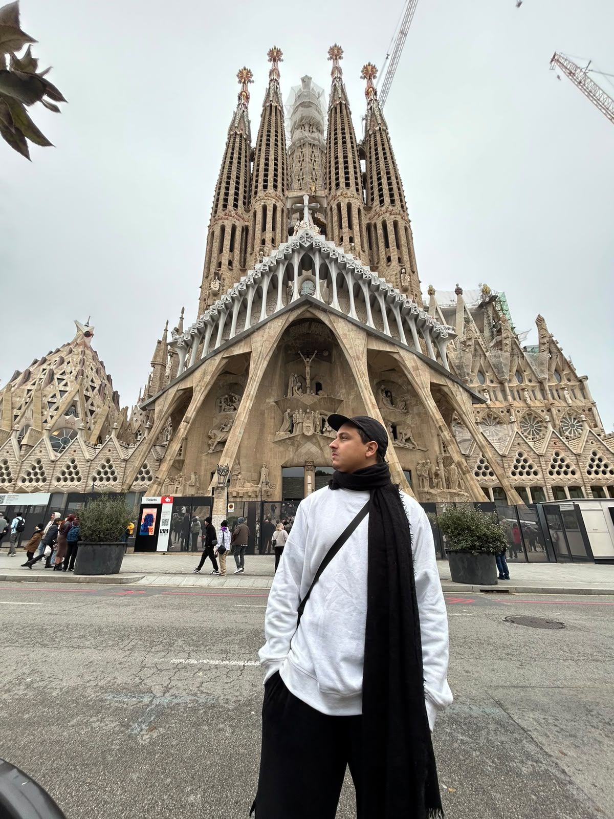 Lucas em Barcelona, Sagrada Família